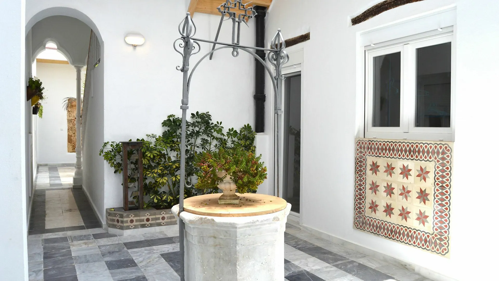 Apartamento 19 Dias Y Muchas Noches Cádiz Spanien